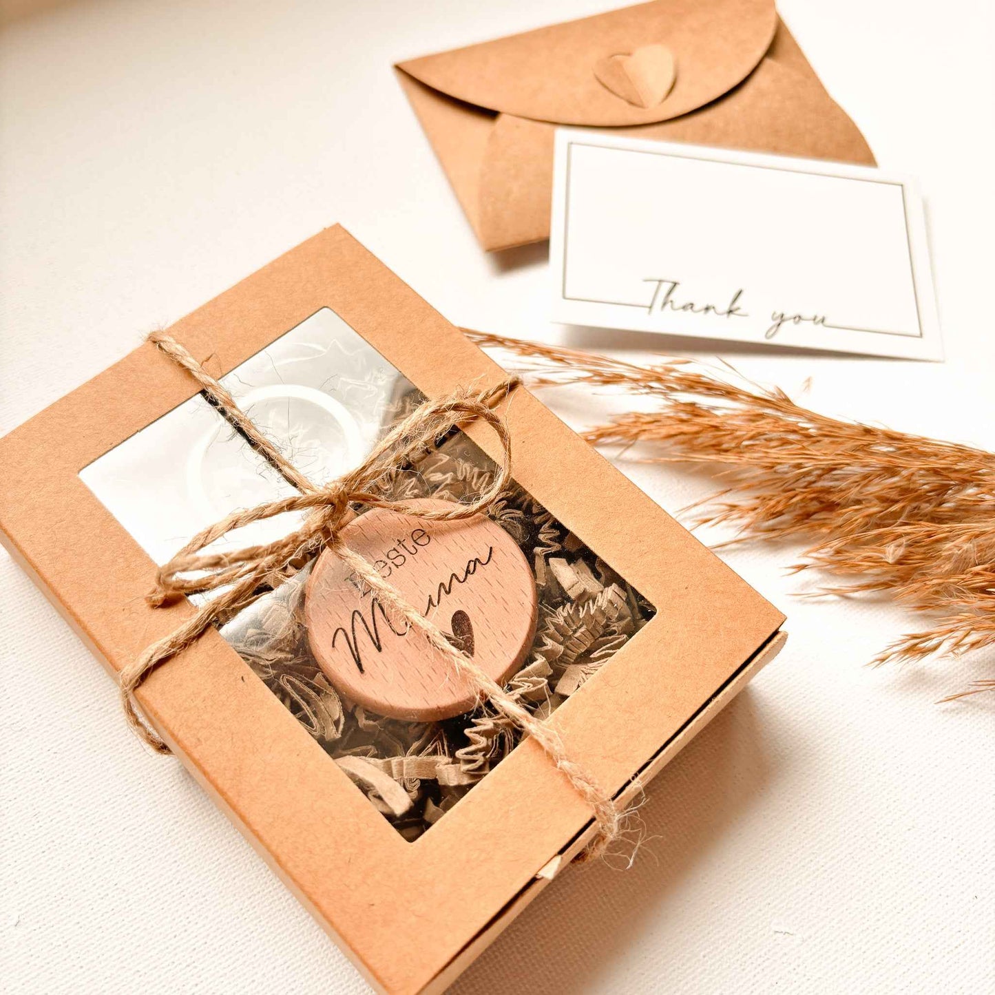 Personalisierter Schlüsselanhänger - Floral - Buchenholz - 40mm