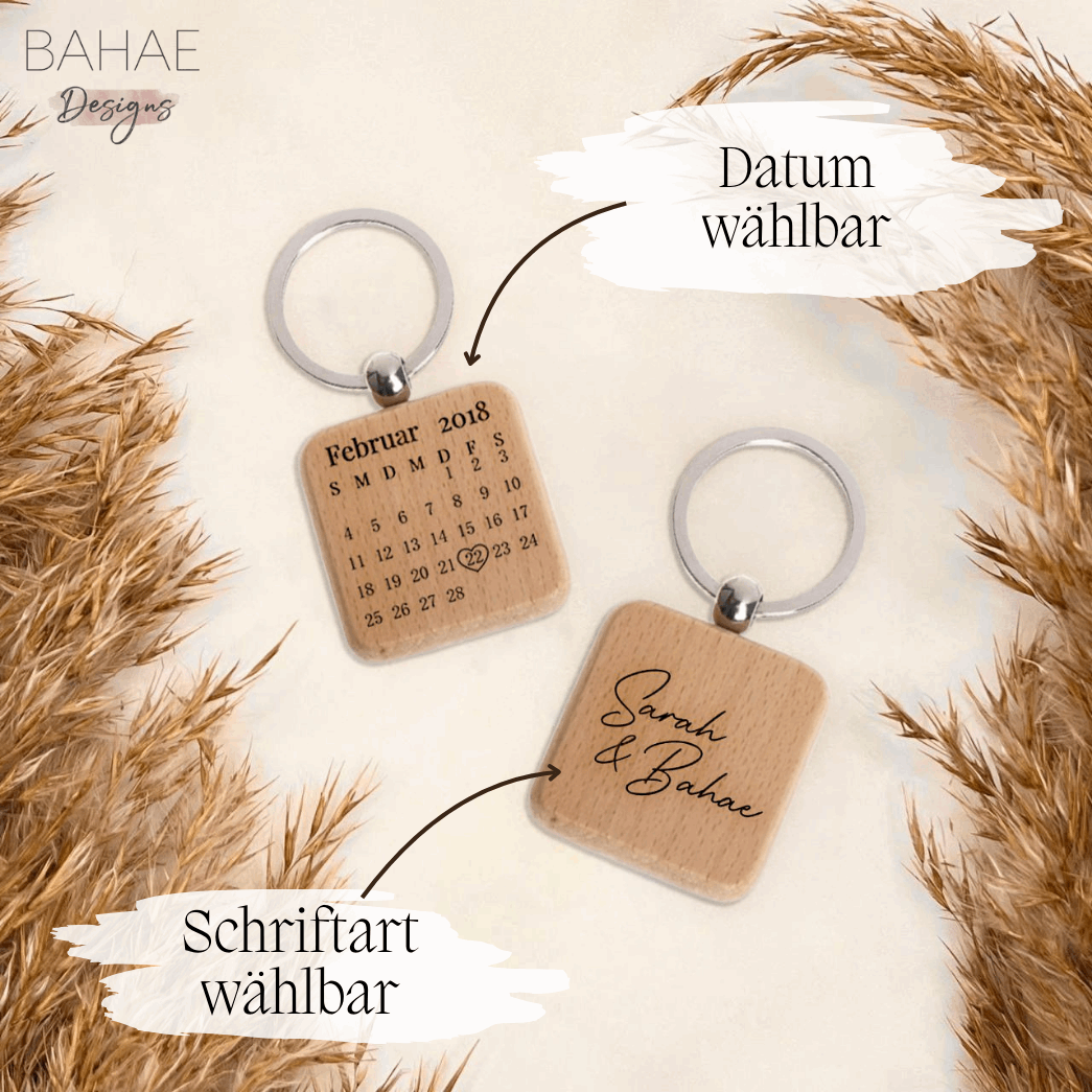 Personalisierter Schlüsselanhänger . Buchenholz - 3,7cm x 3,7cm