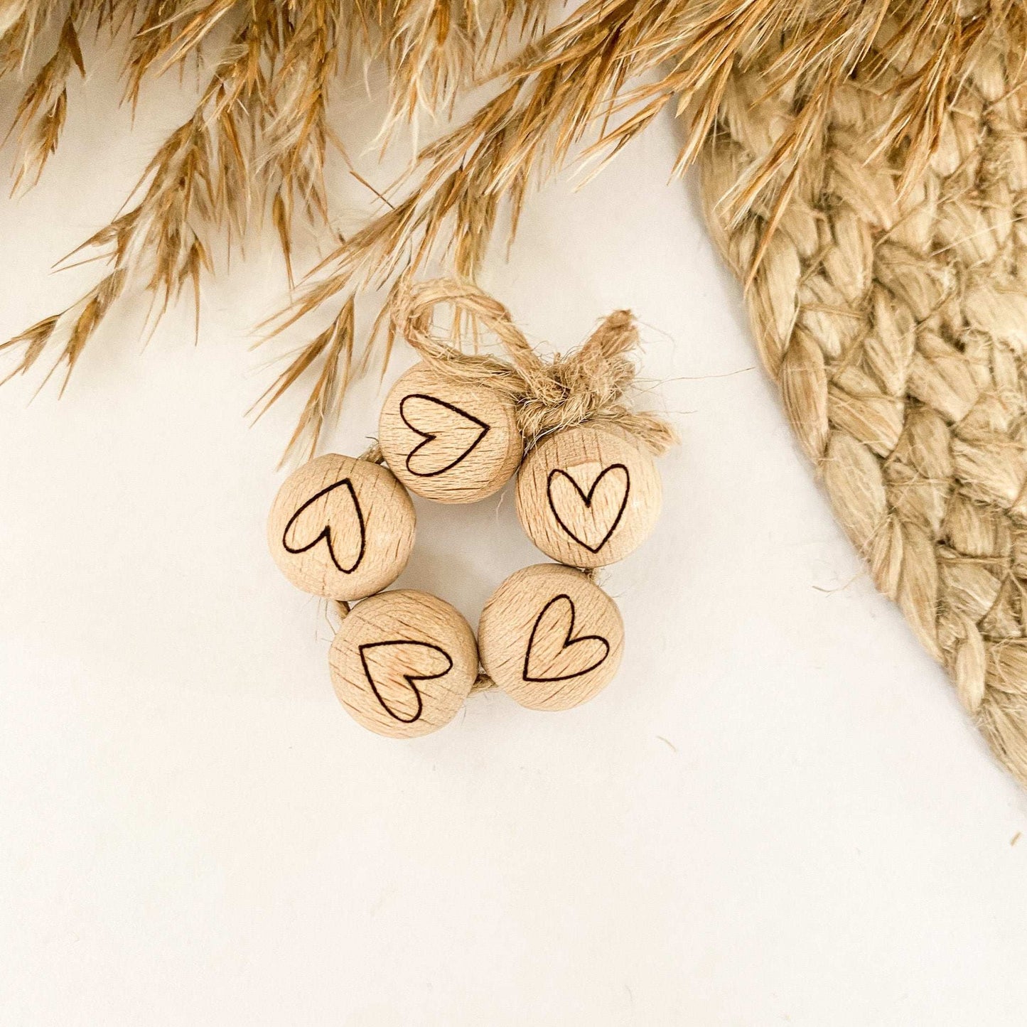 Holzperle mit Motiv - HERZ - Buchenholz – 12-30mm