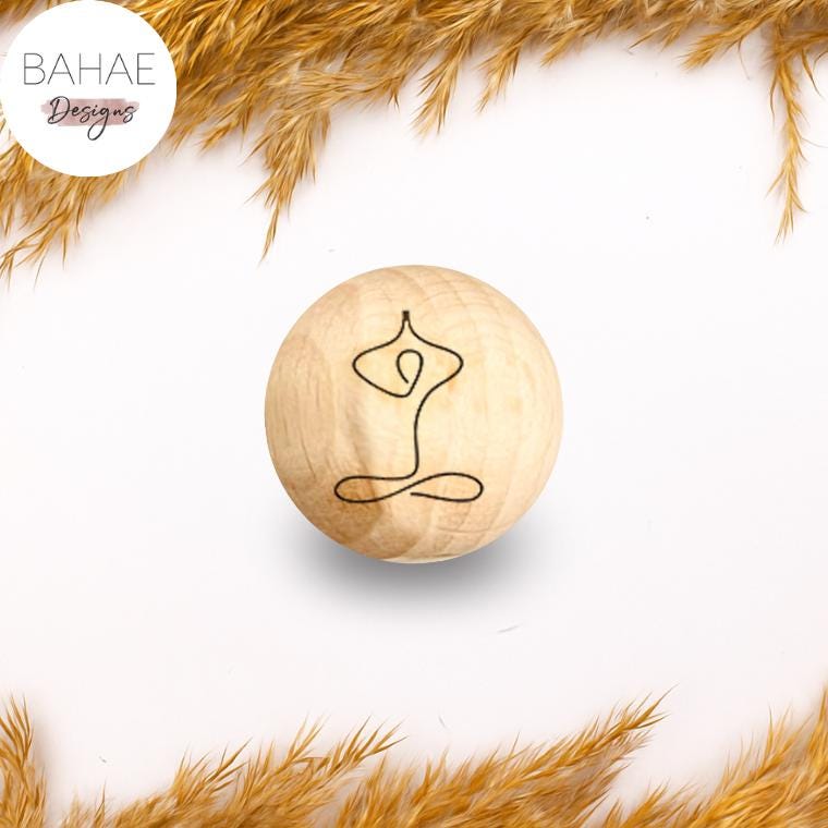Holzperle mit Motiv - YOGA - Buchenholz – 12-30mm