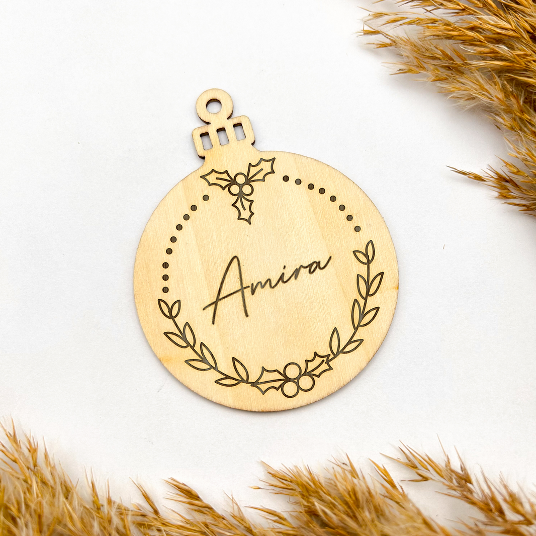 Personalisiertes Holzornament Var. 3