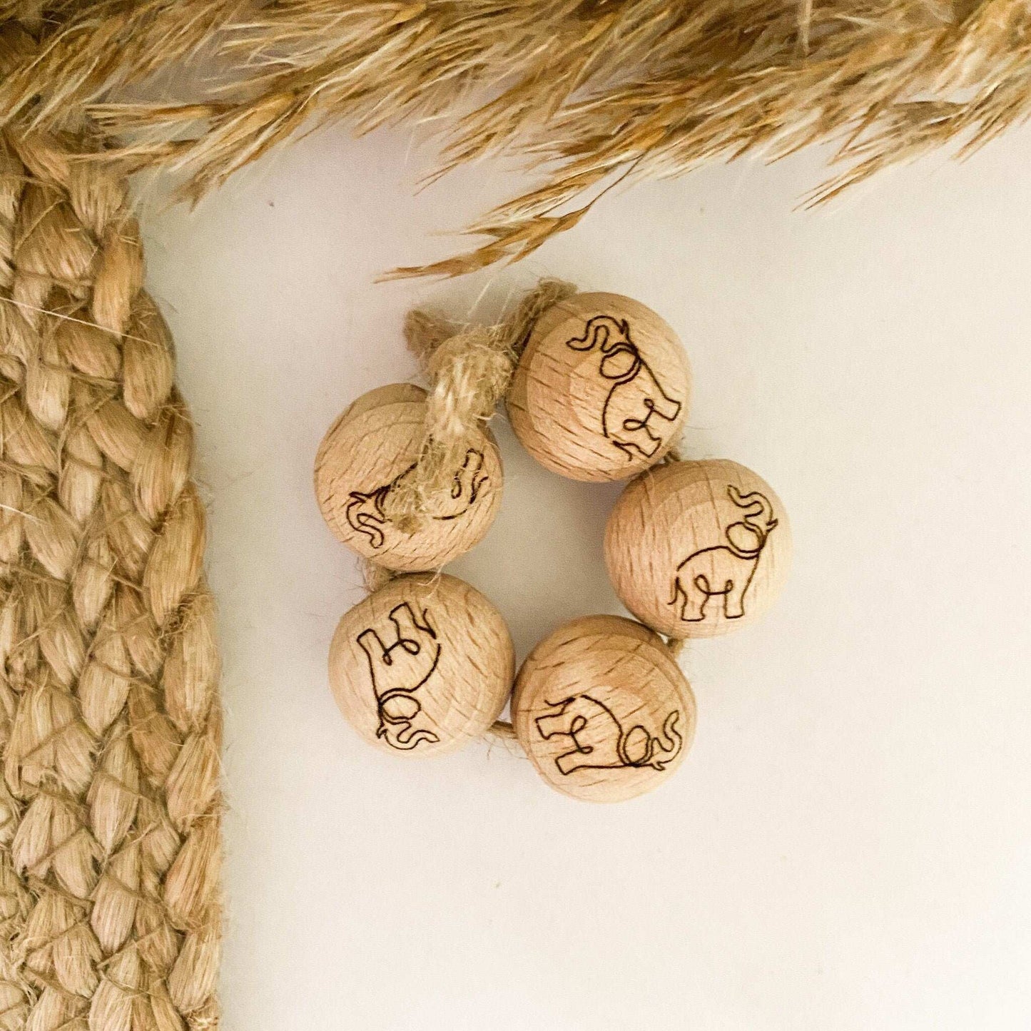 Holzperle mit Motiv - ELEFANT - Buchenholz – 12-30mm