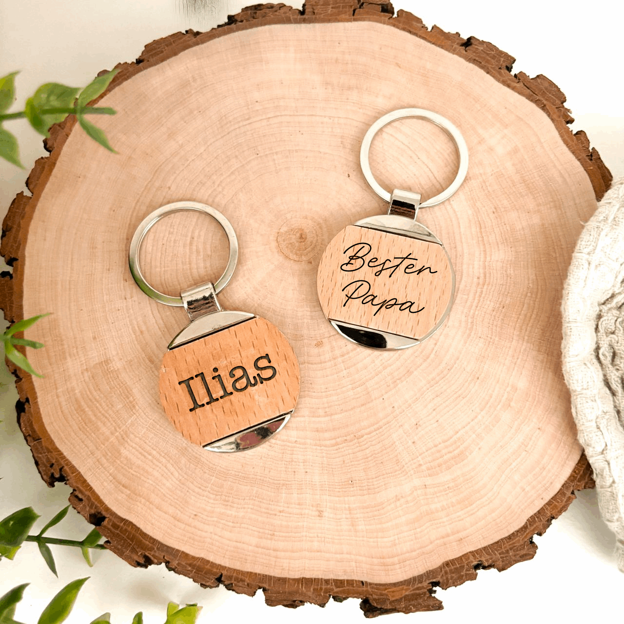 Personalisierter Schlüsselanhänger - Buchenholz - 40mm